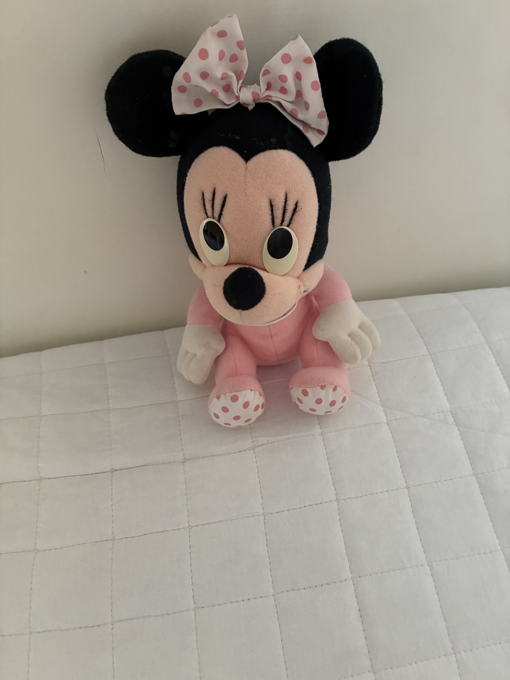 Disney Vintage Baby Minnie Mouse